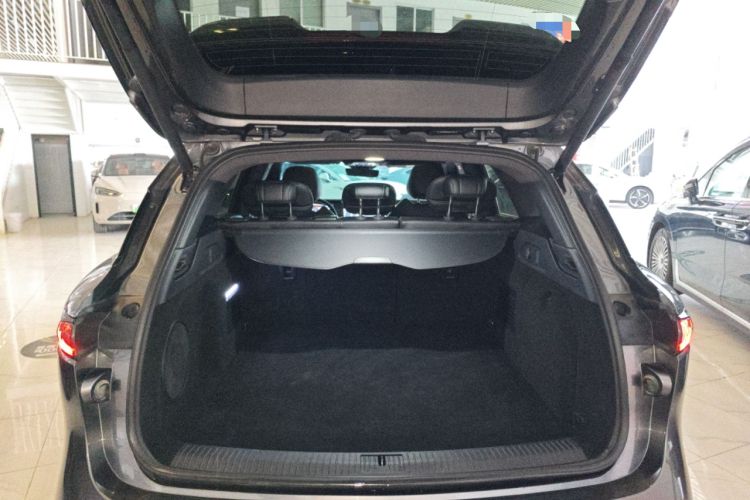 Used VOYAH FREE 2025 318 318 km Rear-Drive Touring Edition Trunk