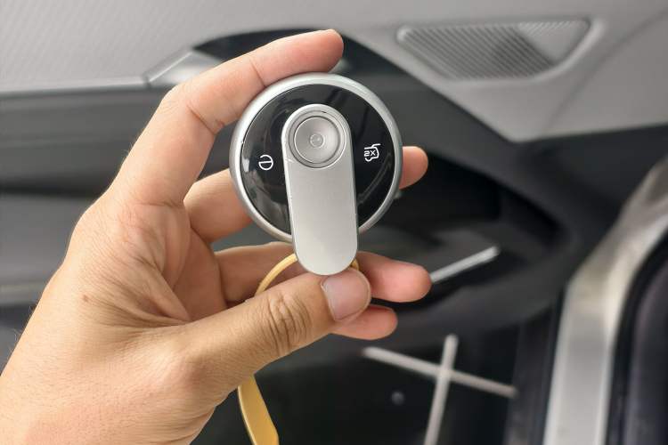 Used Bestune Yueyi 03 2025 445km Joyful Edition Vehicle Key