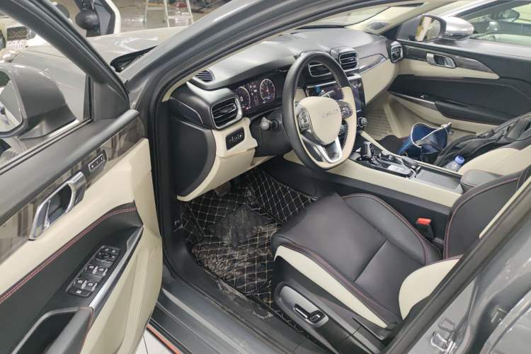 Used Lynk & Co 02 New Energy 2021 1.5T PHEV Pro