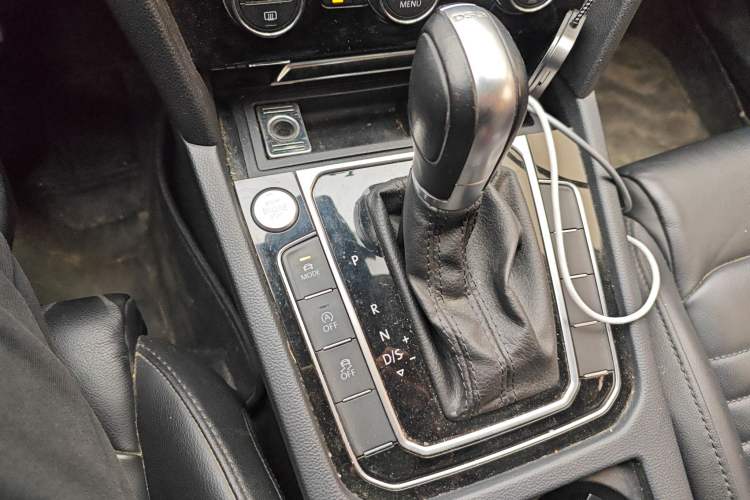 Used Volkswagen Magotan 2019 330TSI DSG Leading Edition China V Standard