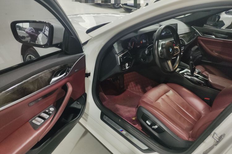 Used BMW 5 Series 2018 Restyled 530Li Leading Edition M Sport Package