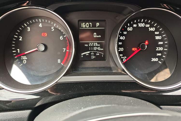 Used Volkswagen Sagitar 2015 1.6L Automatic Comfort Model