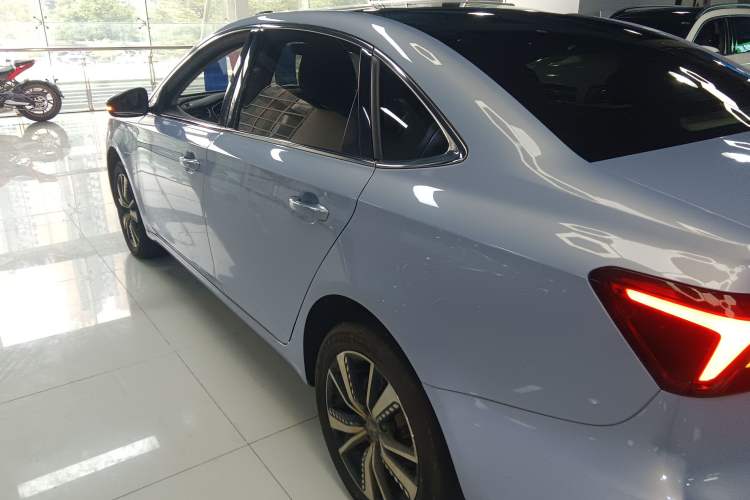 Used Rising ER6 2021 New Dynamic Edition 620km Prestige Version
