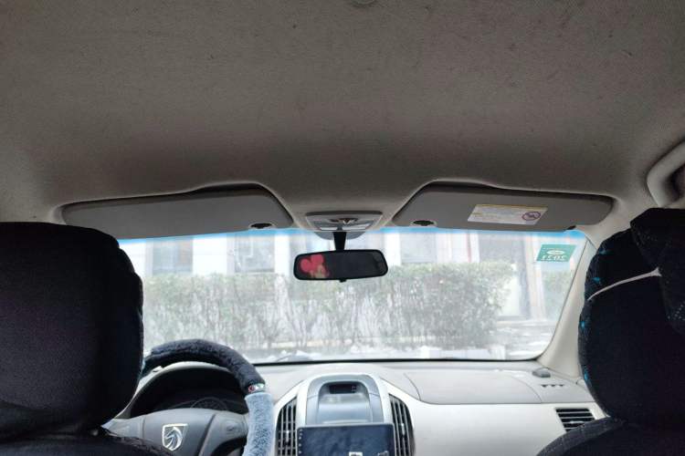 Used Baojun 630 2011 1.5L manual Comfort trim level
