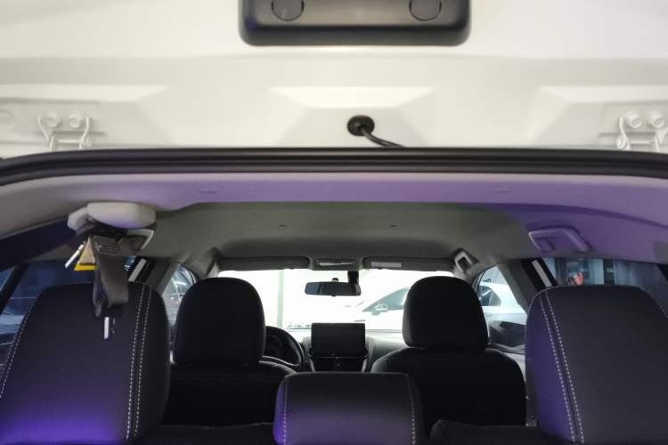 Used Toyota YARiS L Zhi Xuan 2021 X-Trail 1.5L CVT Leading Edition
