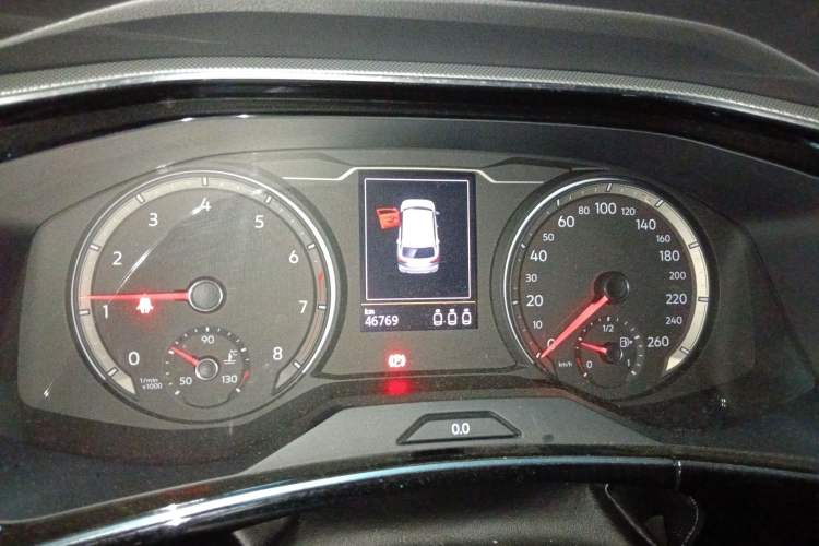 Used Volkswagen Tayron 2019 330TSI Two-Wheel Drive Luxury Model China VI Standard