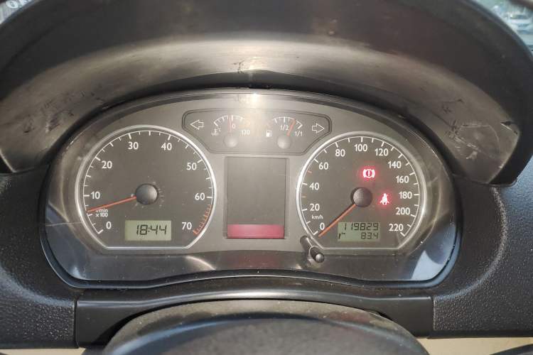 Used Volkswagen Polo 2011 Jingqu 1.6L Automatic Siku Edition Instrument Cluster