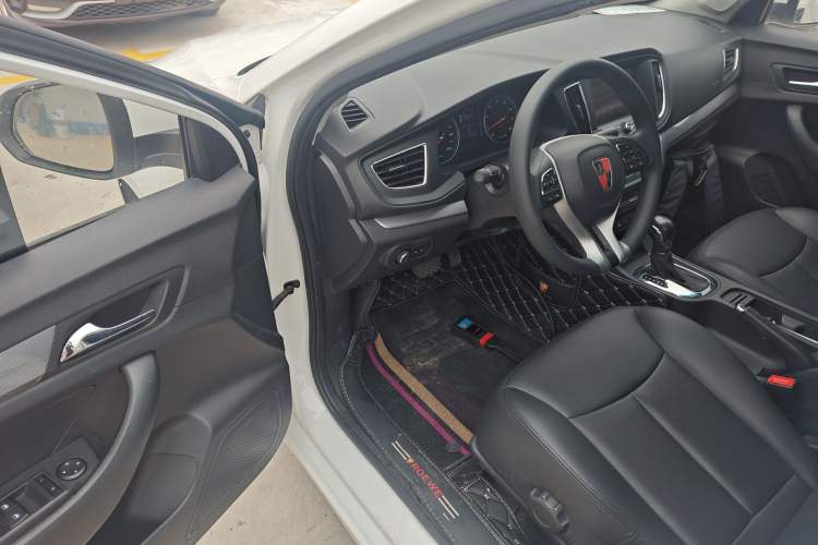 Used Roewe 360 2018 PLUS 1.5L Automatic Luxury Edition
