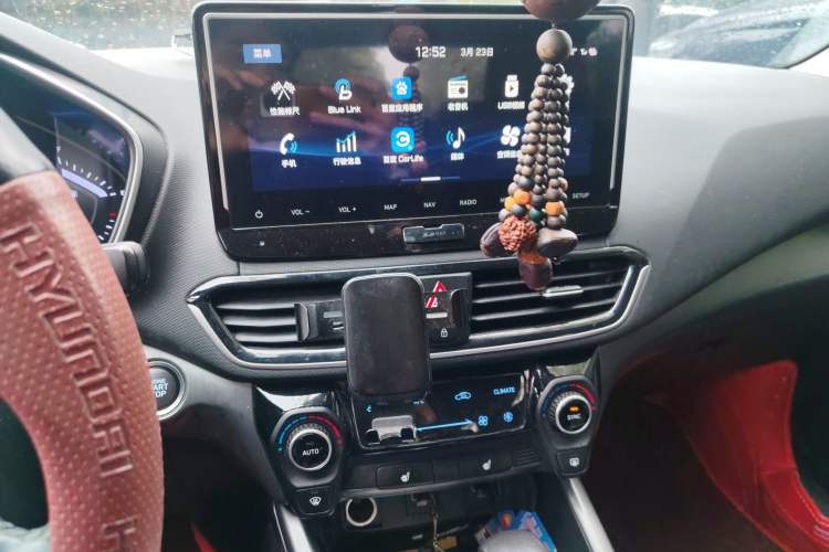 Used Hyundai Lafesta 2019 280TGDi Smart Speed Version China V Standard Audio And AC Panel