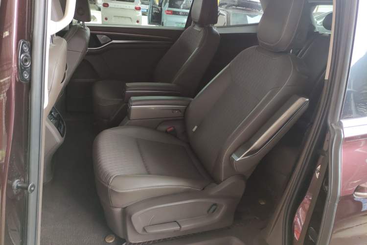 Used Volkswagen Viloran 2020 330TSI Business Edition