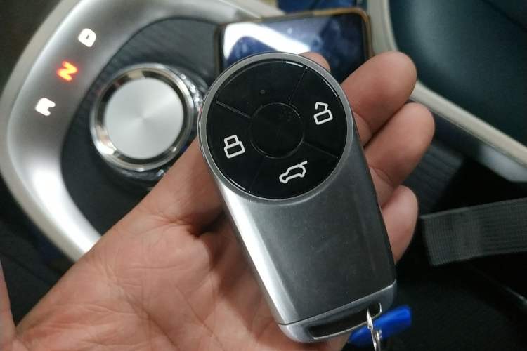 Used ORA Good Cat 2021 400km Standard Range Venus Edition Lithium Iron Phosphate