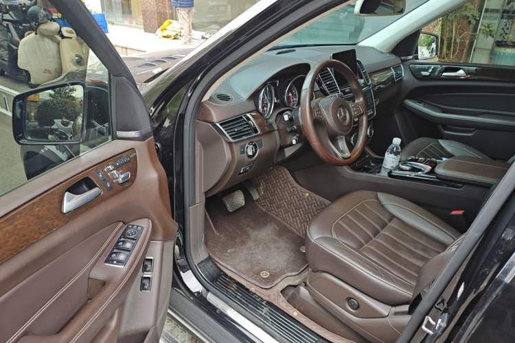 Used Mercedes-Benz GLS 2018 Refreshed GLS 400 4MATIC Dynamic Edition
