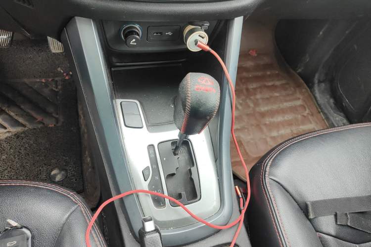 Used Chery Tiggo 5 2015 2.0L CVT Jiayue Edition Gear Lever