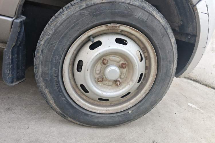 Used BAIC Weiwang 306 2016 1.0L Basic Version 7-Seater LJ465
