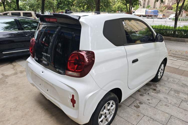 Used Roewe Clever 2022 311km QiQi BoBo Edition Rear Right 45 Deg