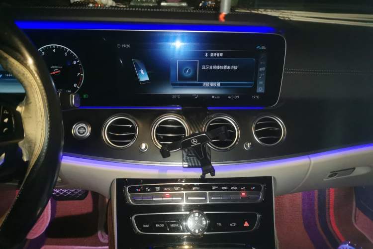 Used Mercedes-Benz E-Class 2016 E 200 L Sport Edition
