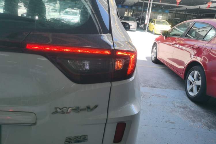 Used Honda XR-V 2019 220TURBO CVT Luxury Edition China VI Emission Standard
