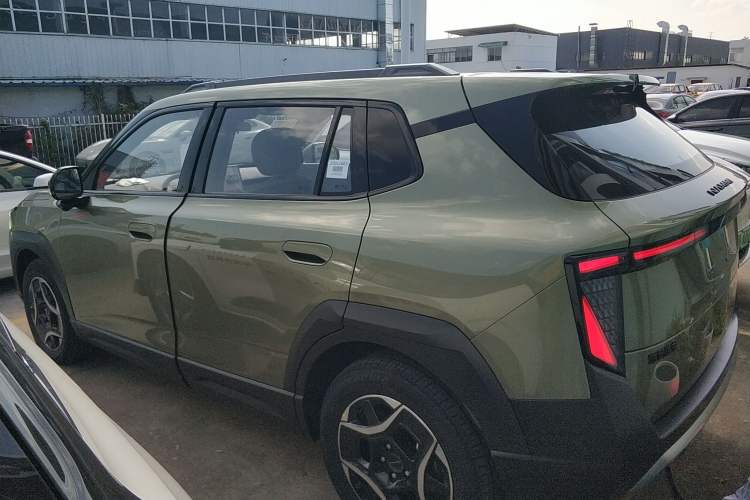 Used Dongfeng NAMMI 06 2025 401 Pro