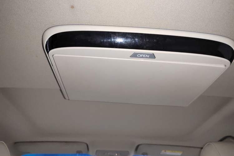 Used Buick GL8 2018 28T Comfort Model China VI Standard