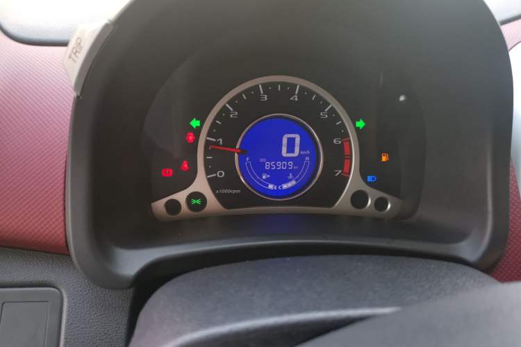 Used CHANGAN Benni 2015 1.4L Manual Luxury Model China V Standard
