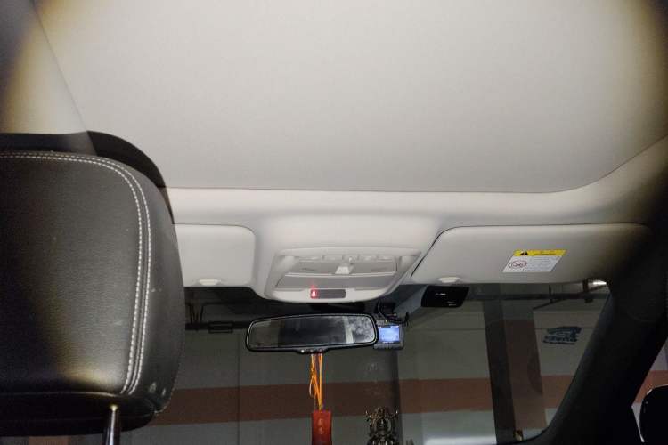 Used Renault Koleos 2017 2.0L Two-Wheel Drive Luxury Edition Headliner