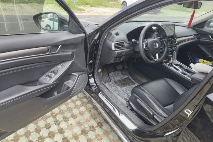 Used Honda Accord 2018 230TURBO Comfort Version National V Driver Seat