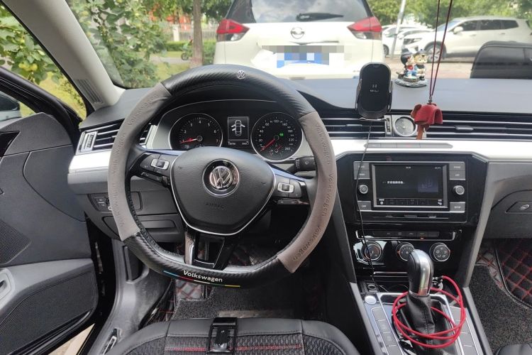 Used Volkswagen Magotan 2018 330TSI DSG Advanced Model