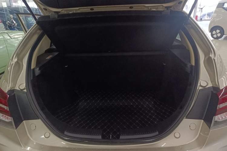 Used Geely Auto Vision S1 2018 1.5L CVT Fongchi Model Trunk