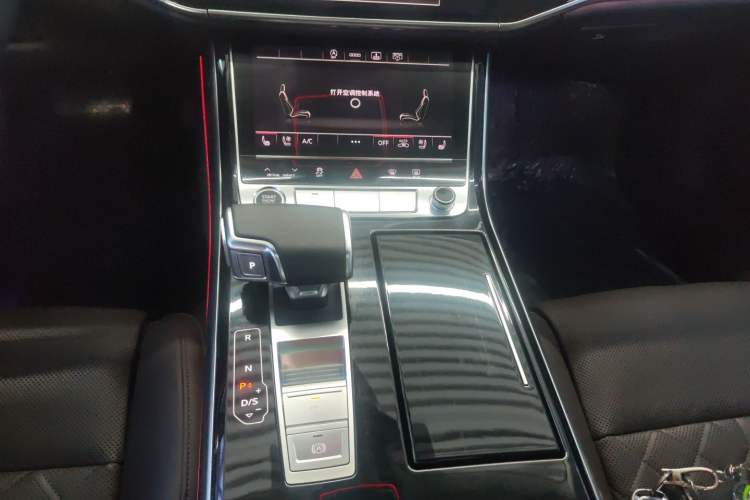 Used Audi A8 2022 A8L 50 TFSI quattro Comfort Edition Collector's Model Gear Lever