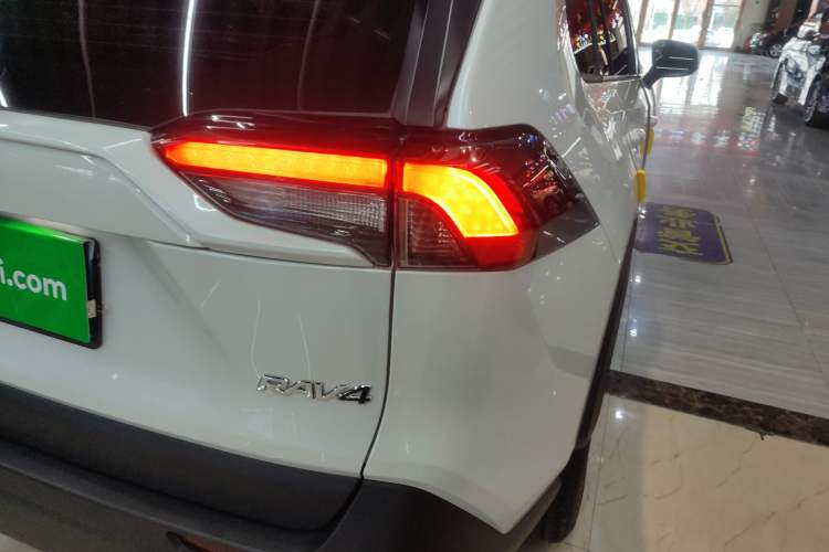 Used Toyota RAV4 2023 2.0L CVT Two-Wheel Drive Urban Edition