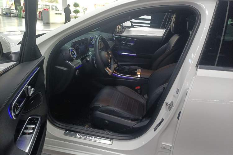 Used Mercedes-Benz C-Class 2024 Second Facelift C 260 L Sport Edition
