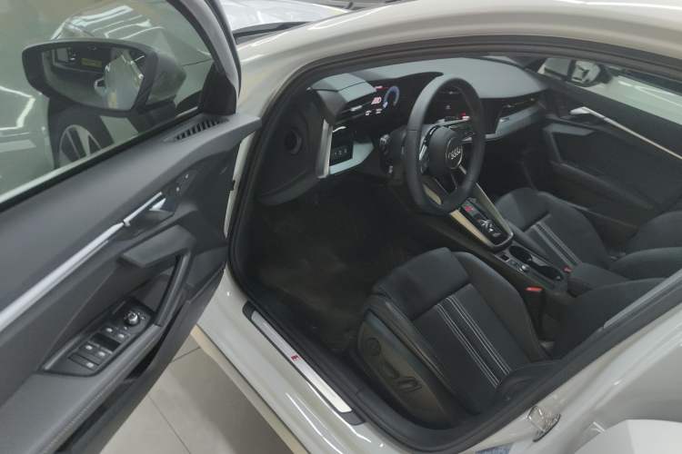 Used Audi A3 2024 A3L Limousine 35 TFSI Fashion Sport Model
