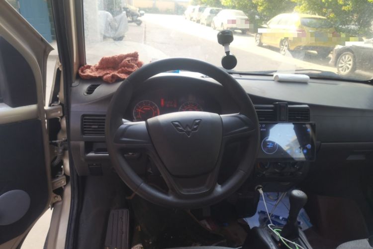 Used Wuling Rongguang 2021 1.5L Extended Basic Version L3C
