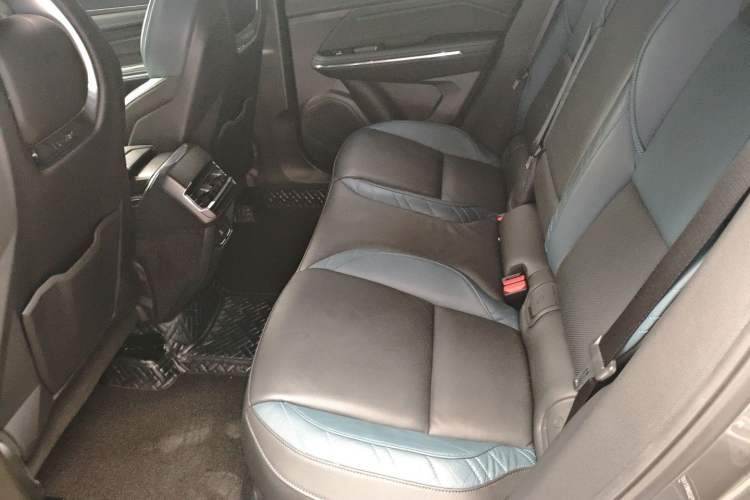 Used Lynk & Co 05 2020 2.0TD Two-Wheel Drive Shine Halo