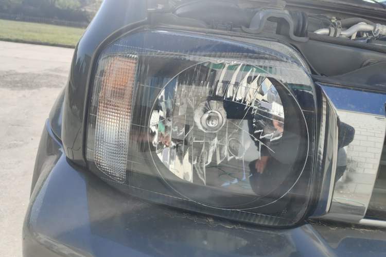 Used Suzuki Jimny 2015 1.3 AT Mode3 Navigation Edition Right Front Headlight