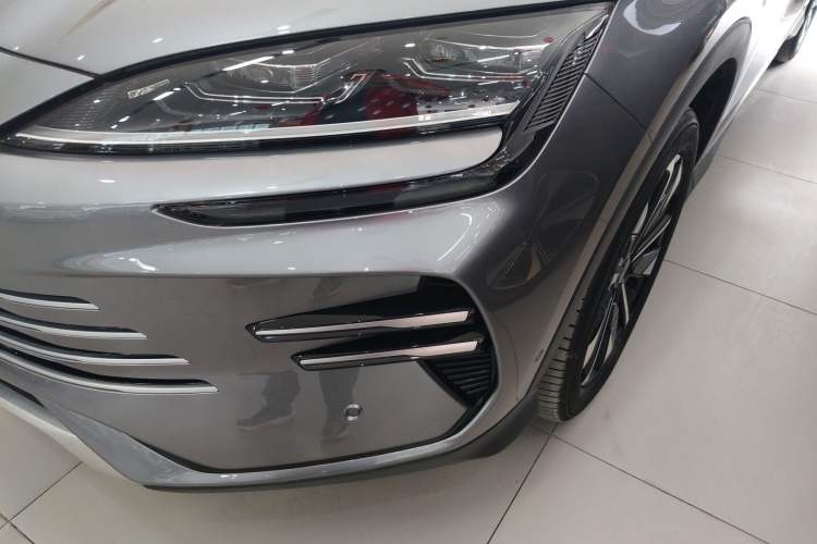 Used BYD Song PLUS New Energy 2025 DM-i 112KM Prestige Model