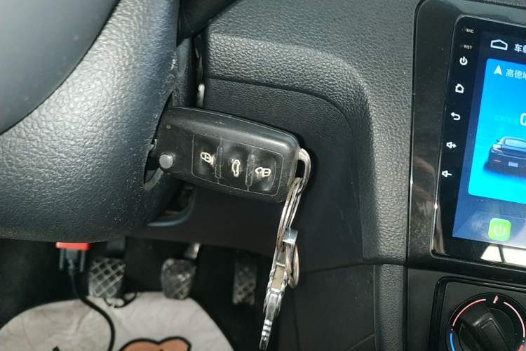 Used Volkswagen Santana 2016 1.4L Manual Fashion Edition