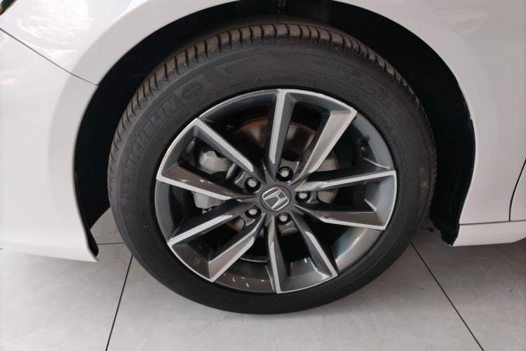 Used Honda Inspire 2022 260TURBO Elegant Edition Left Front Wheel Hub