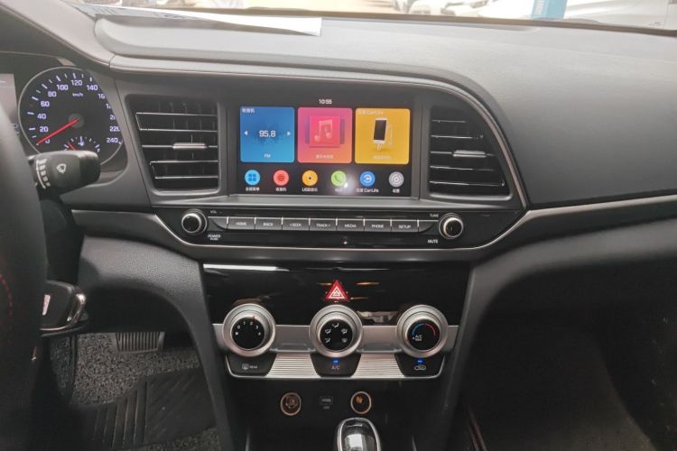 Used Hyundai Elantra (6th Generation / Lingdong) 2019 1.5L CVT ZhiXuan – Elite Version Audio And AC Panel