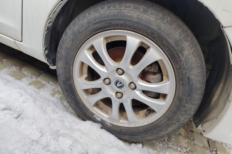 Used CHANGAN Alsvin V3 2015 1.4L Manual Meiruan Model China V Standard Right Front Wheel Hub