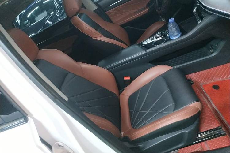 Used Changan Eado 2022 PLUS Blue Whale NE 1.4T GDI DCT Prestige Edition
