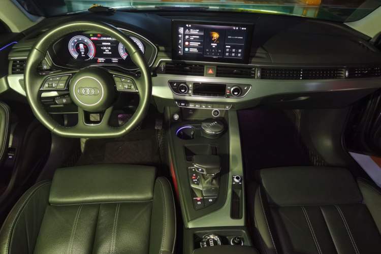 Used Audi A4L 2022 40 TFSI Luxury Dynamic Model