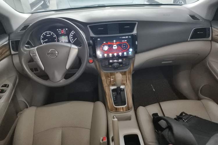 Used Nissan Sylphy 2014 1.6XV CVT Deluxe Edition