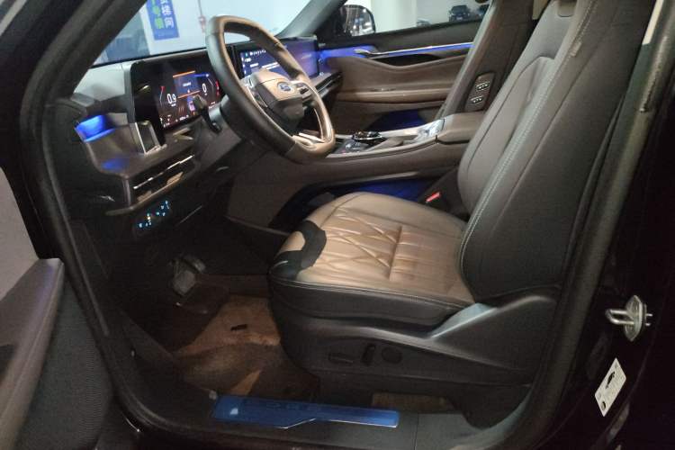 Used Ford Edge 2025 Ford Explorer L 2.0T EcoBoost Four-Wheel Drive 7-Seater Supreme Model Left Front Seat