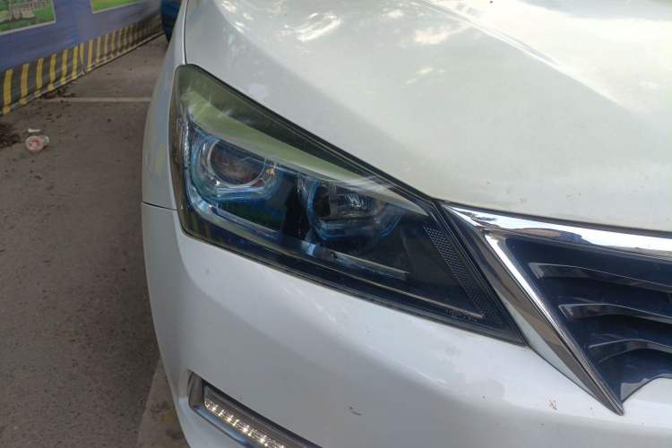 Used CHANGAN Alsvin V7 2016 1.6L Manual Joyride Model China IV Standard Right Front Headlight