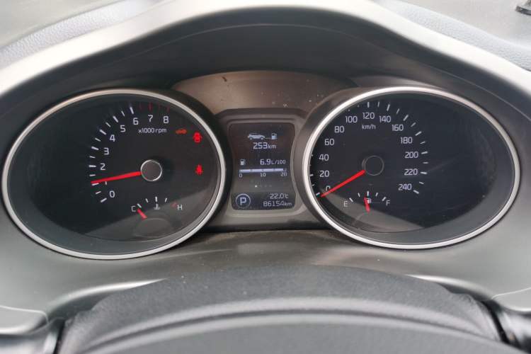 Used Kia Sportage R 2015 2.0L Automatic Two-Wheel Drive GLS Instrument Cluster