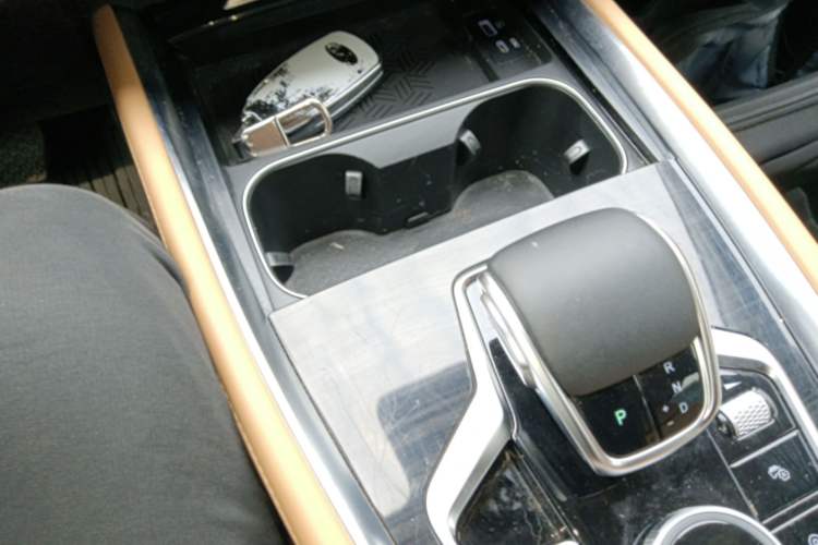 Used Chery Tiggo 8 PRO 2024 Champion Edition 390T Two-Wheel Drive Peak Version 5 Seats