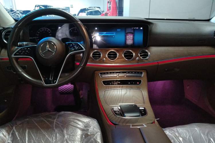 Used Mercedes-Benz E-Class 2023 Updated E 300 L Luxury Edition
