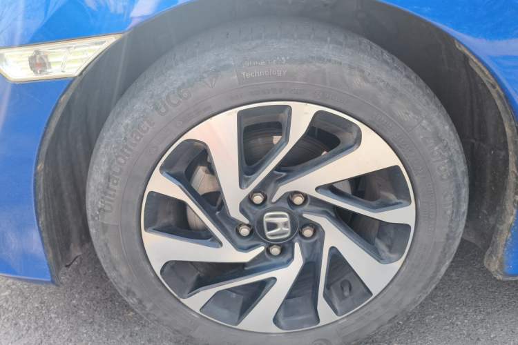 Used Honda Civic 2016 220TURBO CVT Luxury Edition
