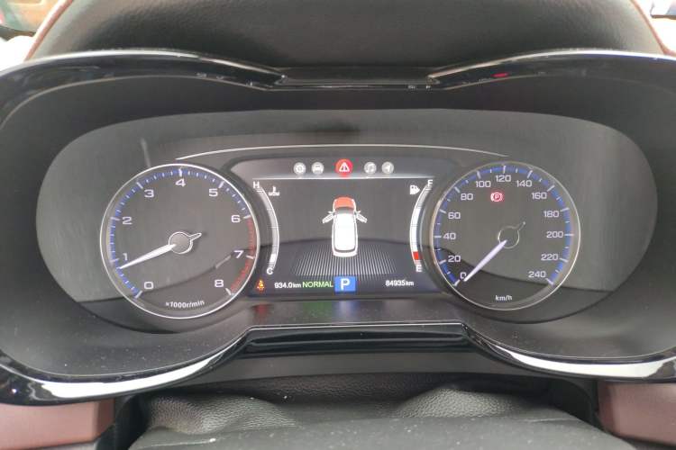 Used GAC Trumpchi GS8 2017 320T Two-Wheel Drive Luxury Smart Connectivity Version (7 Seats) Instrument Cluster